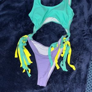 One piece bathing suit